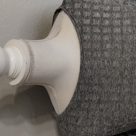 Zara W&B blouse top gray square Texture 3/4 sleeve size medium - Picture 4 of 10